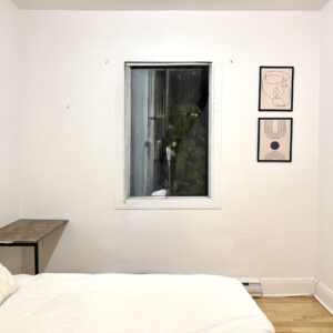 Chambre 2 - 1351 Rue Bélanger, Montréal, QC H2G 1A3 (Copie)